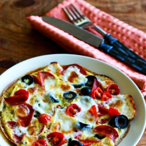 Low-Carb Egg-Crust Breakfast Pizza found on 