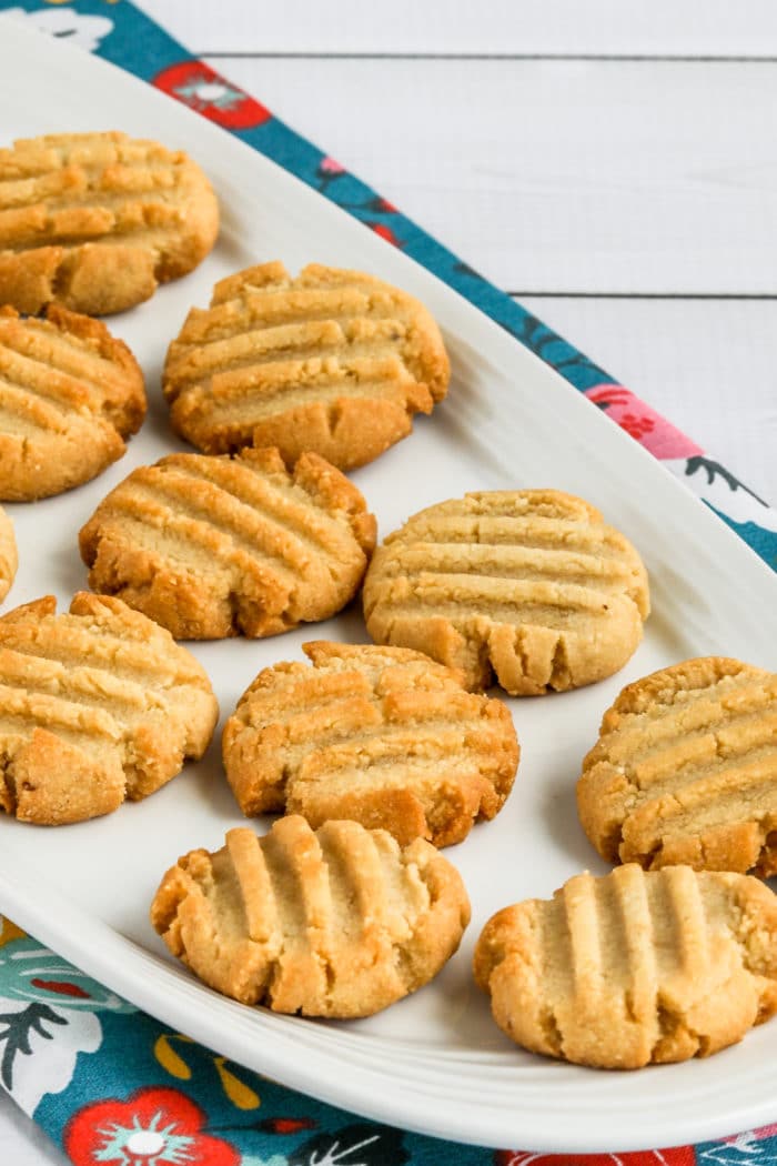 Almond Flour Shortbread Cookies on plate facing left