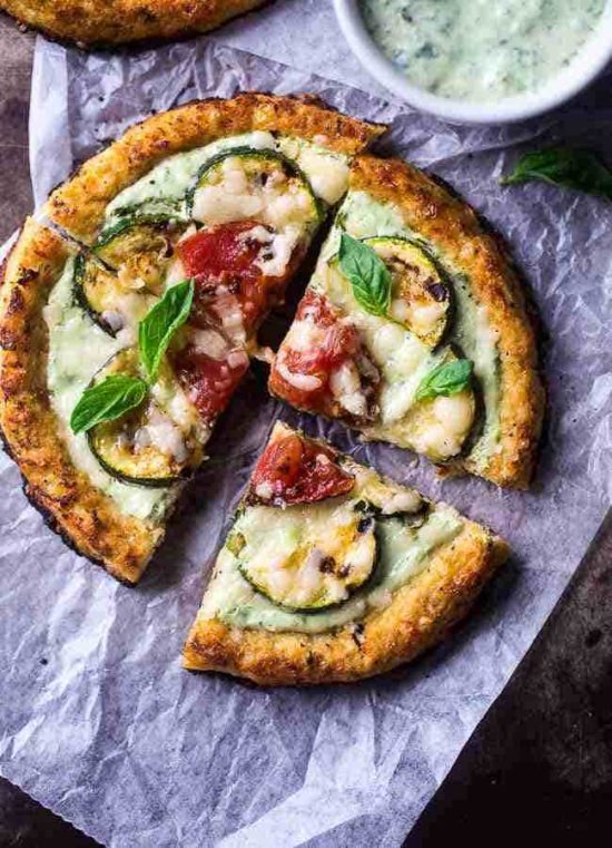 Mini Cauliflower Crust Grilled Pizzas with Greek Yogurt Pesto from Food Faith Fitness